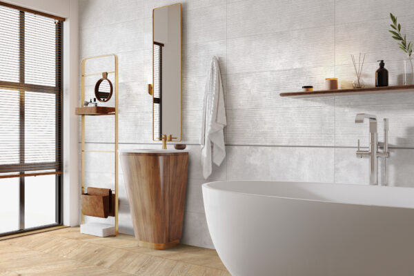 Badkamer aangekleed met tegels en tegels, merk Ragno, serie Clayton, stijl Betonlook.